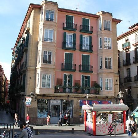 Pension Manoli Bilbao Exteriör bild