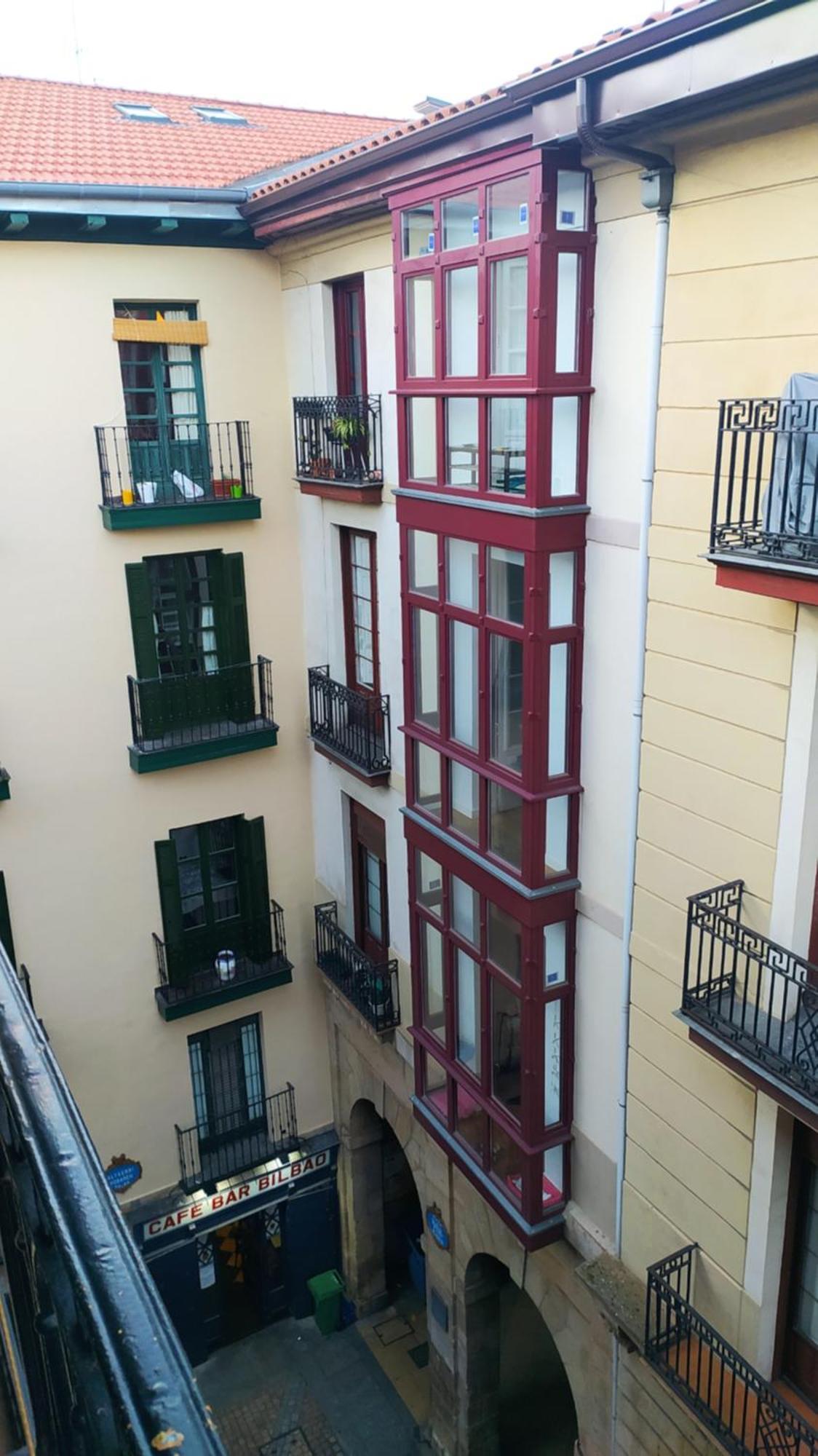 Pension Manoli Bilbao Exteriör bild